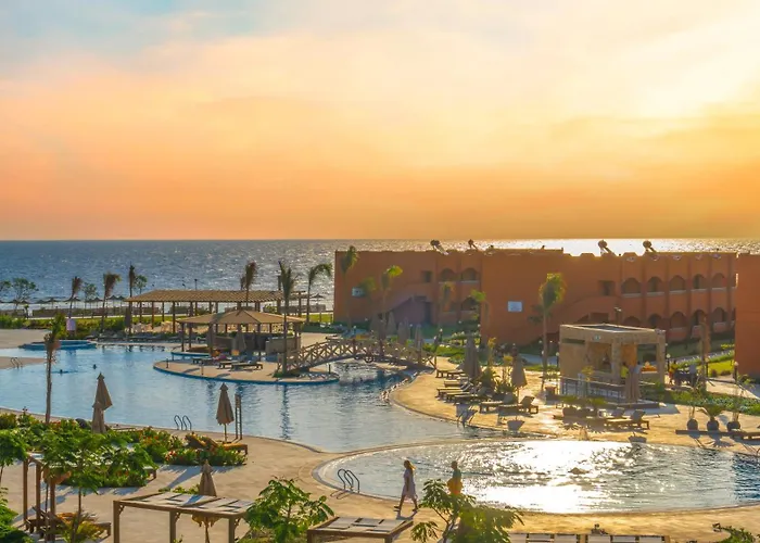 Three Corners Happy Life BeachResort Hotel